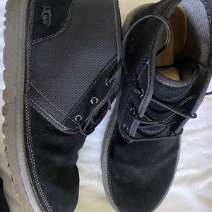 Men’s Black Ugg boots size 10.